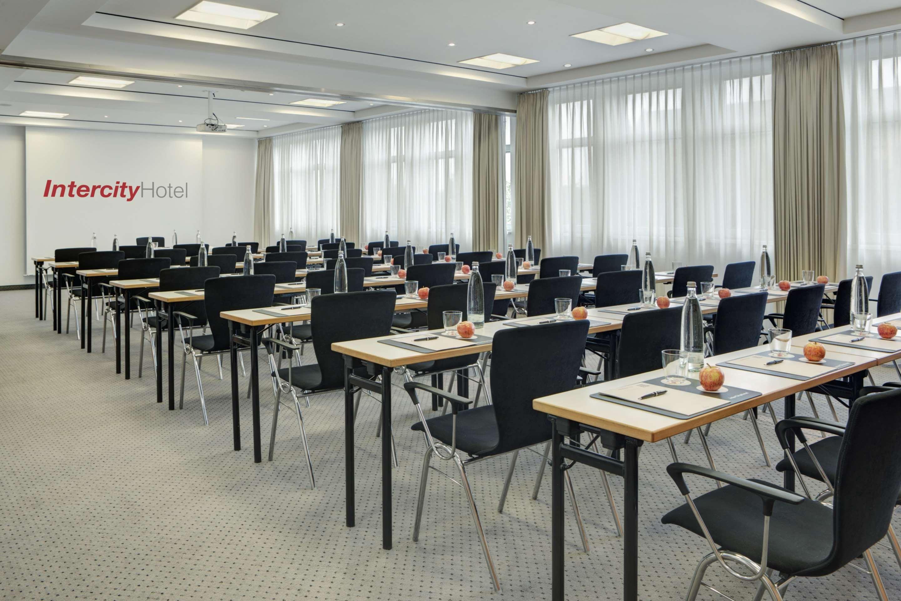 Intercityhotel Berlin Ostbahnhof Ngoại thất bức ảnh