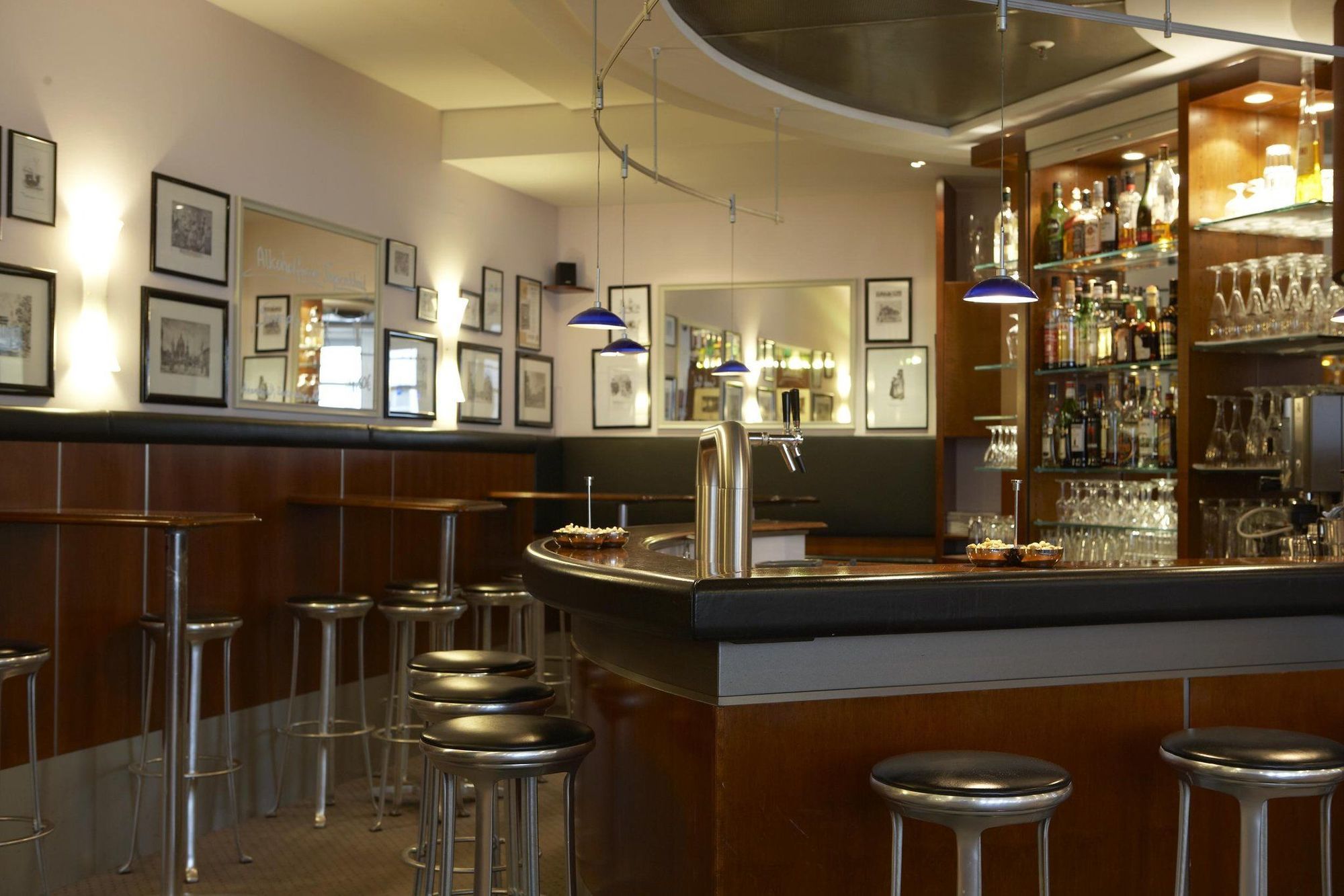 Intercityhotel Berlin Ostbahnhof Ngoại thất bức ảnh