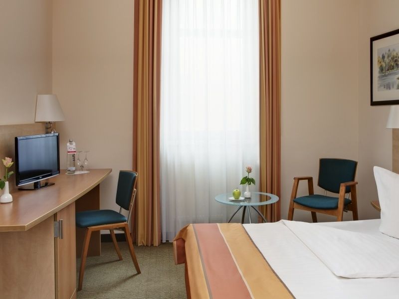 Intercityhotel Berlin Ostbahnhof Ngoại thất bức ảnh