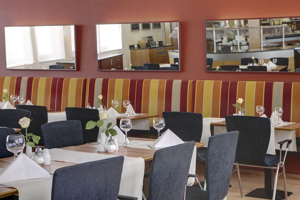 Intercityhotel Berlin Ostbahnhof Ngoại thất bức ảnh